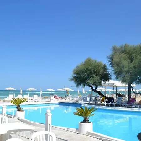 Fabilia Family Marotta Üdülőpark 3*