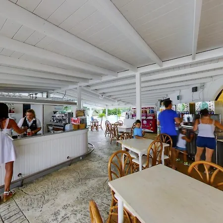 Üdülőpark Fabilia Family Marotta 3*